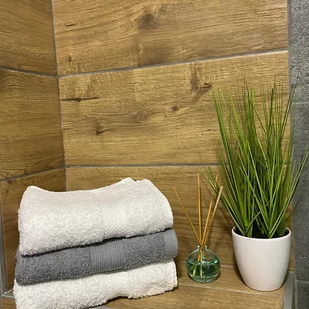 West - Panorama Lux & דירה