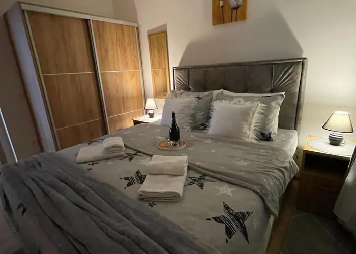 West - Panorama Lux & Daire