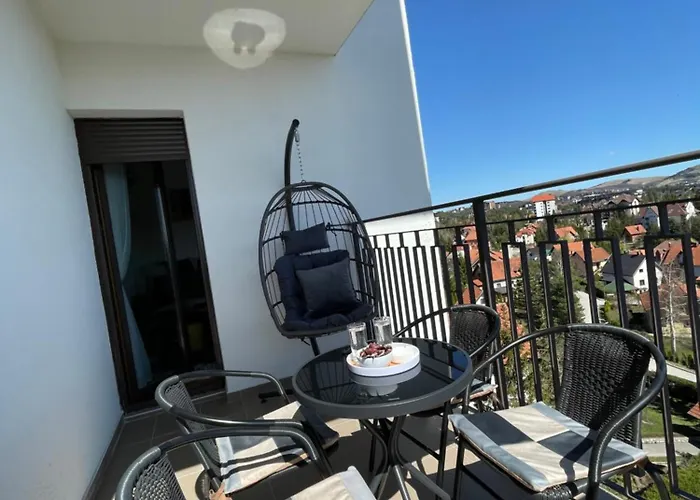 Daire West - Panorama Lux & *