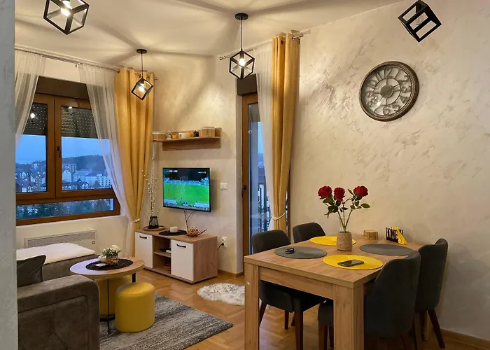 West - Panorama Lux & Daire *