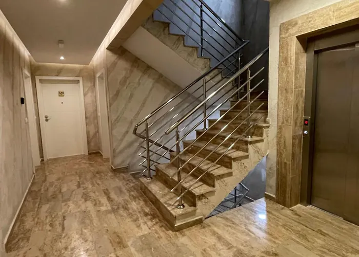 West - Panorama Lux & Daire *