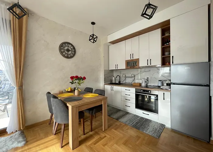 Daire West - Panorama Lux & *